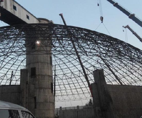 公主岭网架分条或分块安装法